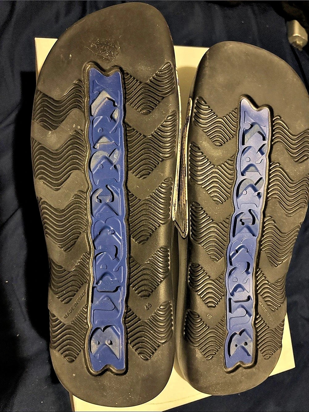 Brogues Patterned Slide Sandals - Picture 3 of 4